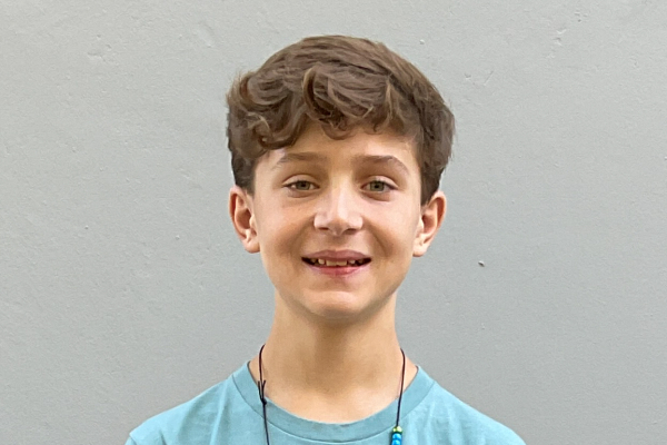 Luke Henderson